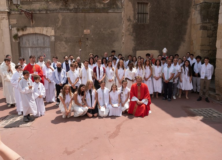 confirmations-et-premieres-communions-a-narbonne