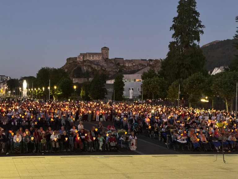 lourdes-350-pelerins-desperance