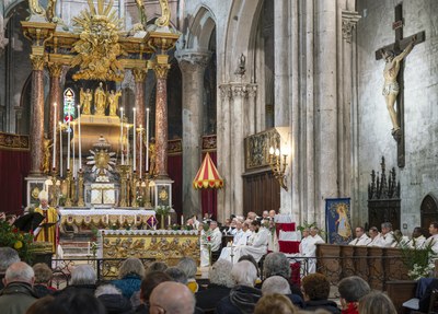 messe chrismale 27 54457813608 o